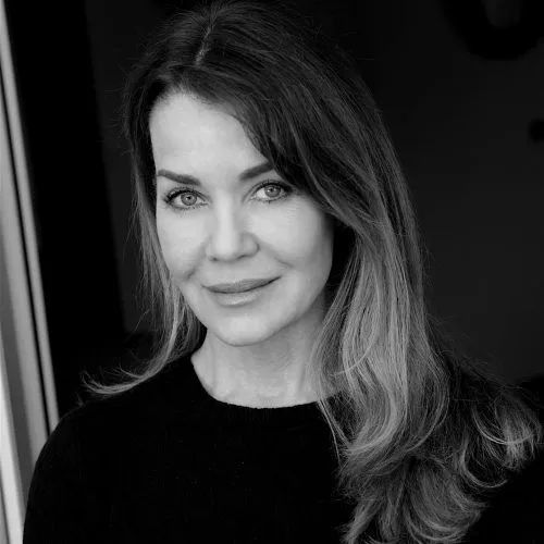 Claudia Christian