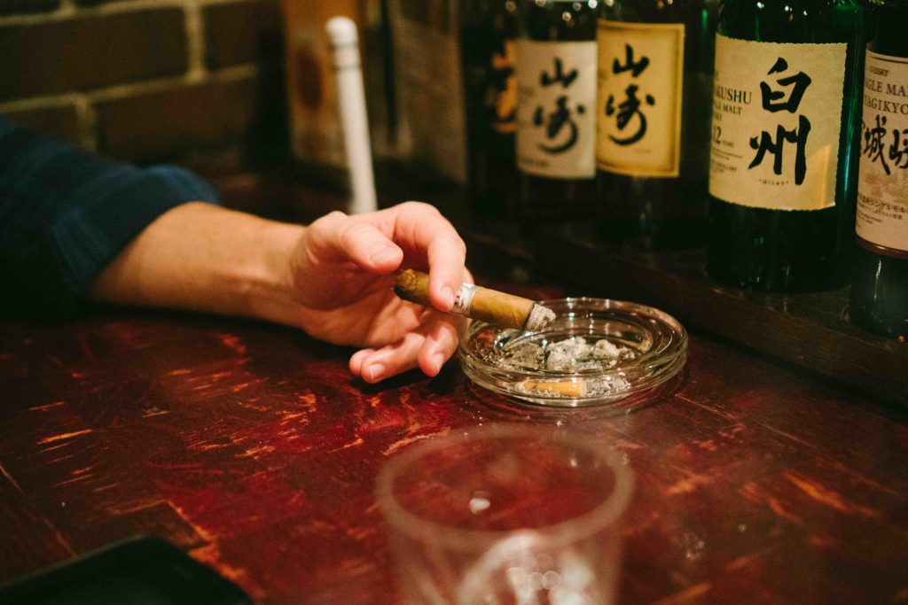cigar and sake